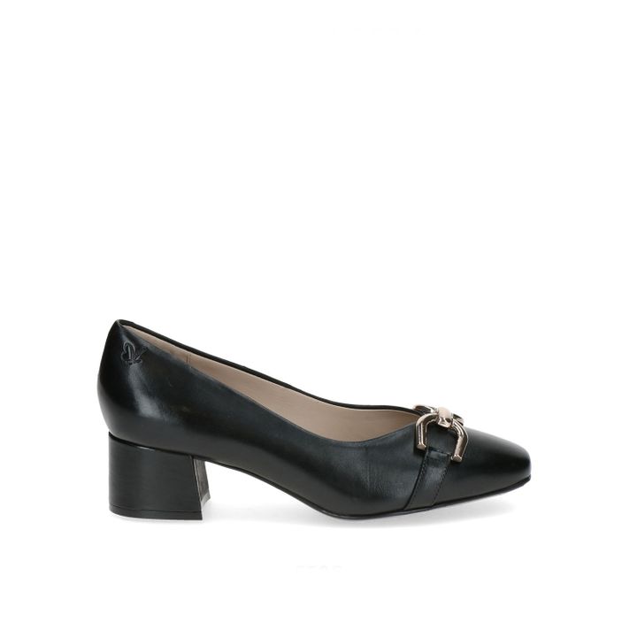 caprice-5526-qusliani-fekhsatsmeli