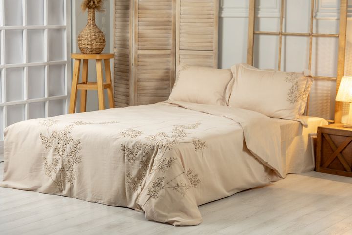 manamo-home-liv-embroidered-cotton-satin-double-duvet-cover-set-mink-tetreuli