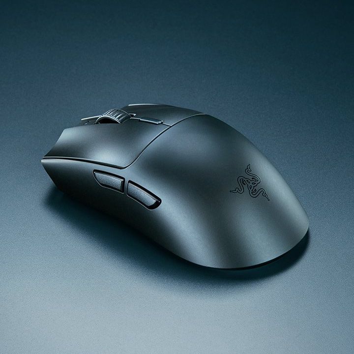 razer-viper-v3-hyperspeed-usadeno-mausi