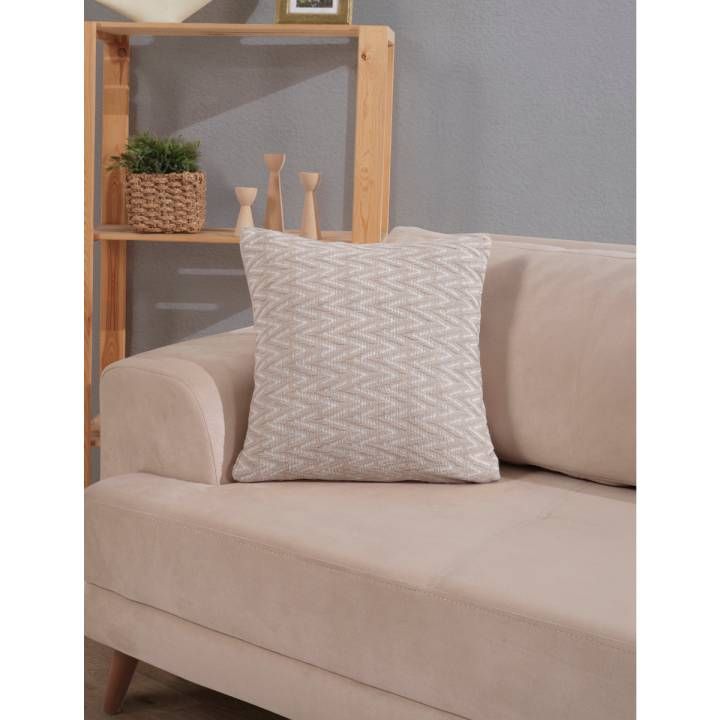 manamo-marla-45x45sm-dekoratiuli-balishis-piri