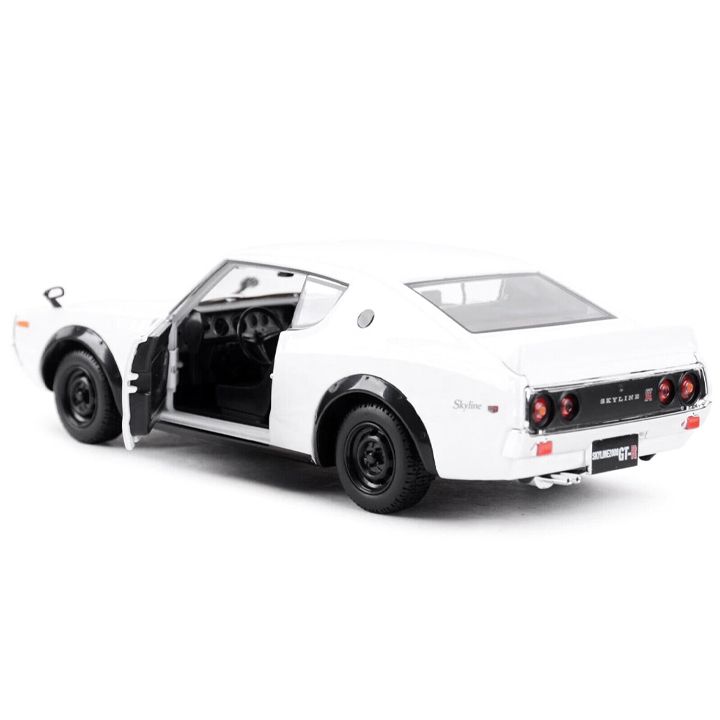maisto-1973-nissan-skyline-gt-r-124-metalis-manqana-photo-3