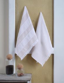 Product image of Manamo  Lots  სამზარეულოს პირსახოცი ბამბის ბეჟი ჟაკარის 50x70 სმ (2ც)