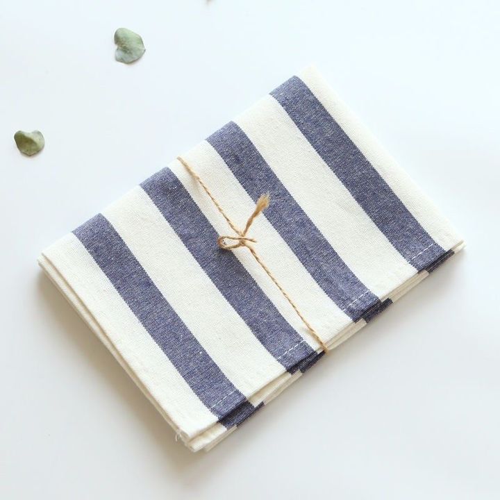 samzareulos-tilo-striped-photo-3