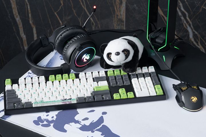 varmilo-vea108-panda-r2-cherry-mx-brown-sadeniani-meqanikuri-klaviatura-photo-3