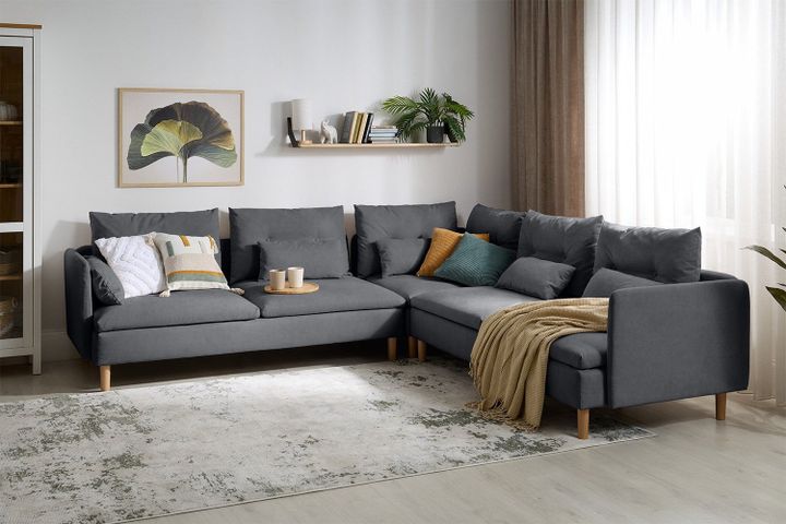 kutkhis-divani-sakhelurebit-lintu-