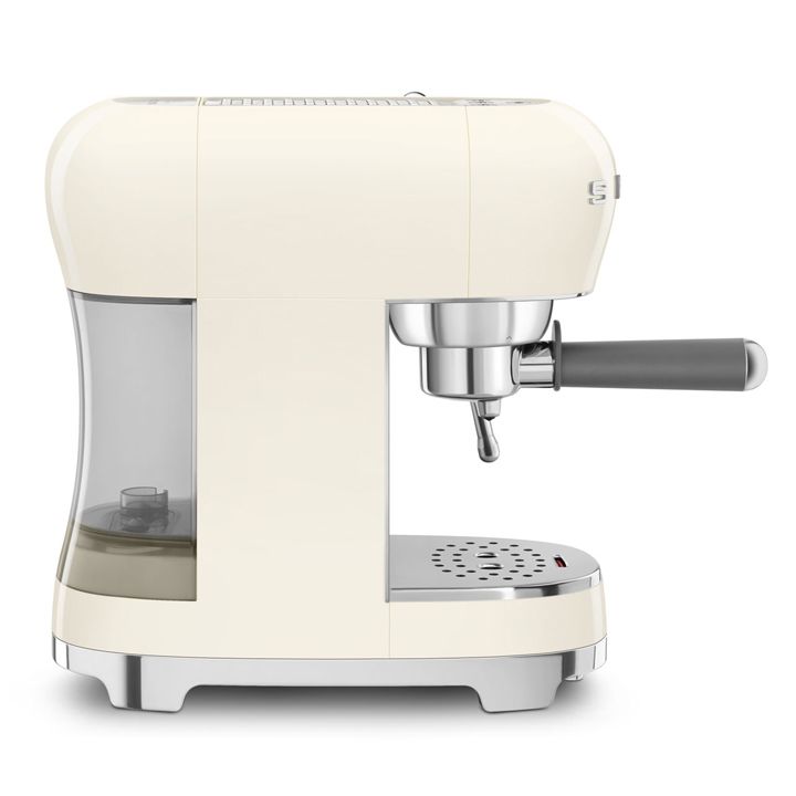 smeg-ecf02creu-qavis-aparati-photo-3