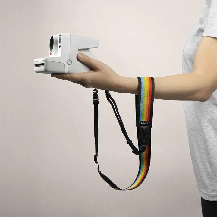 polaroid-camera-strap-flat-rainbow-black-polaroidis-sakidi-photo-3