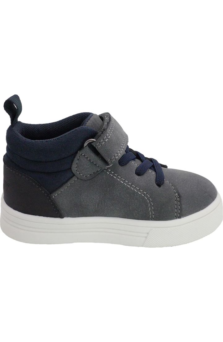 sperry-bichis-fekhsatsmeli-photo-2