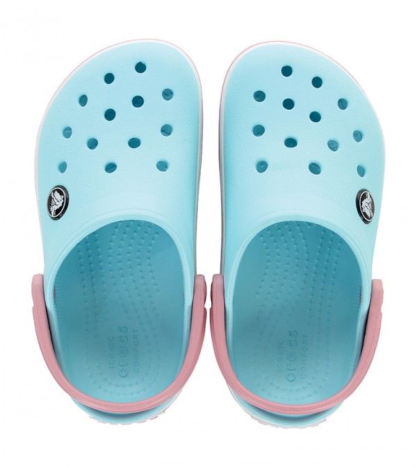 crocs-bavshvis-fekhsatsmeli-photo-3