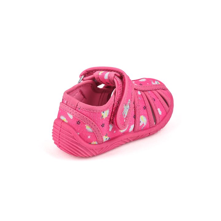 chicco-bavshvis-fekhsatsmeli-photo-3