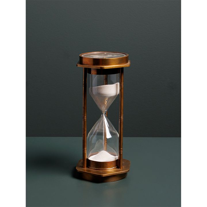 chehoma-spilendzis-qvishis-saati-kompasit