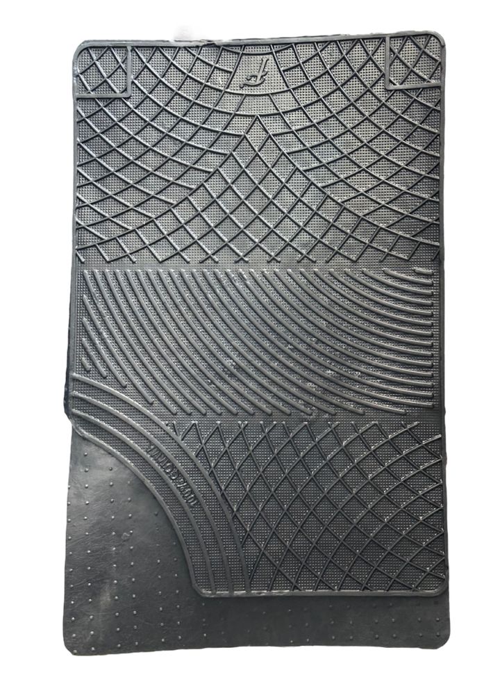 salonis-universaluri-khalicha-4ts