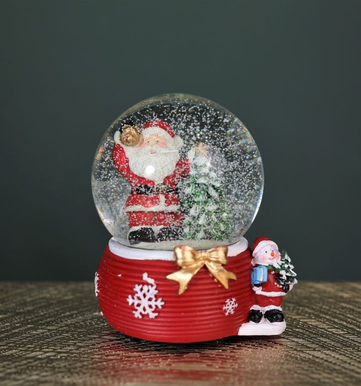 musikaliuri-dekoratiuli-figura---tovlis-babua-saakhaltslo