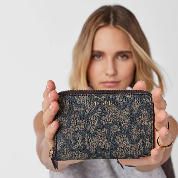 tous-wallet-095960536-qalis-safule-photo-4