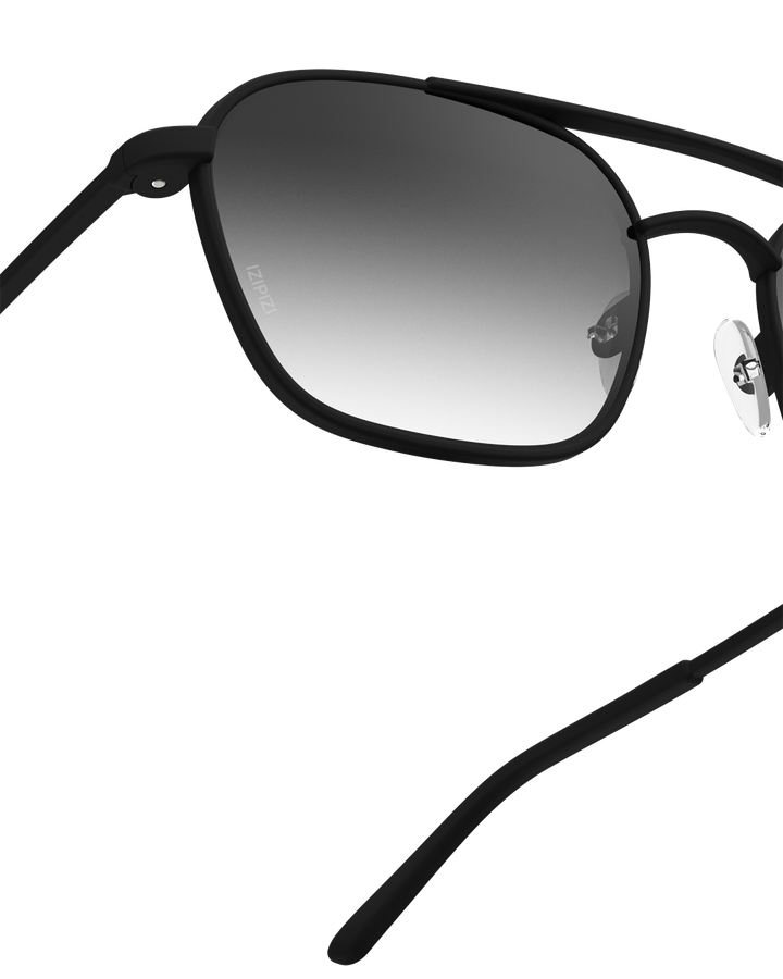 izipizi-sun-cruise-black-grey-shading-lenses-mzis-satvale-photo-3