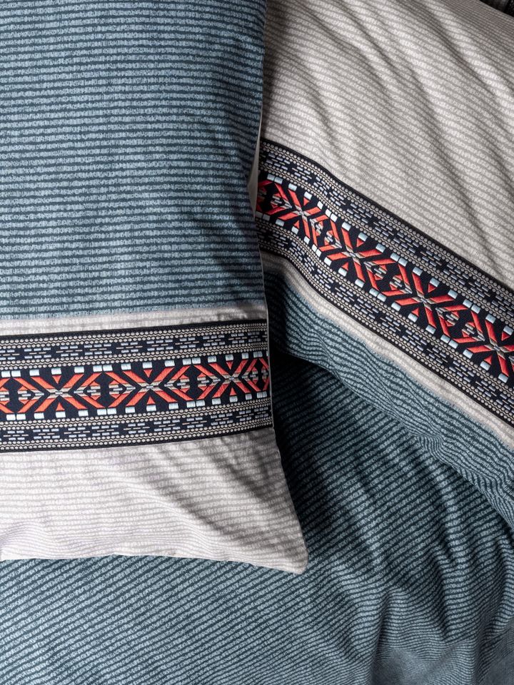 cottonbox-folk-art-double-duvet-cover-set-polku-grey-orsatsoliani-tetreulis-nakrebi-photo-2
