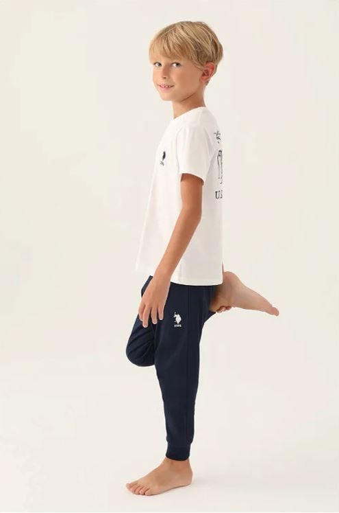 us-polo-assn-us1742-v1-bichis-oreuli-sharvlit