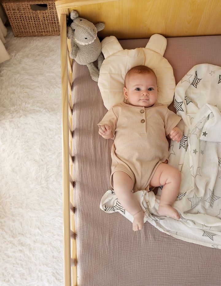 momcozy-bavshvis-satsolis-zetsari-photo-2