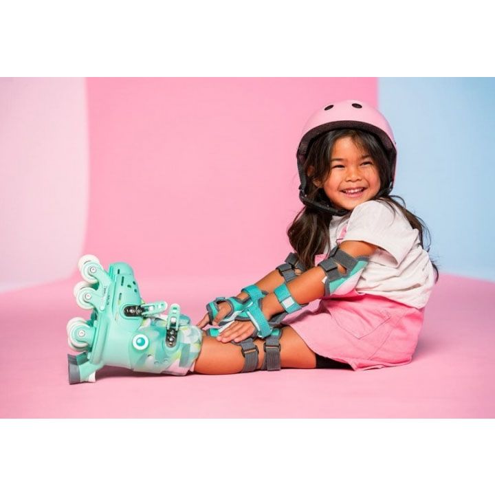 samukhle-bavshvebistvis-yvolution-ya23g0-safety-pads-2021-green-photo-2