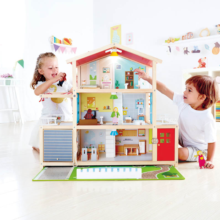 hape-doll-family-mansion-khis-satamasho-sakhli-photo-4