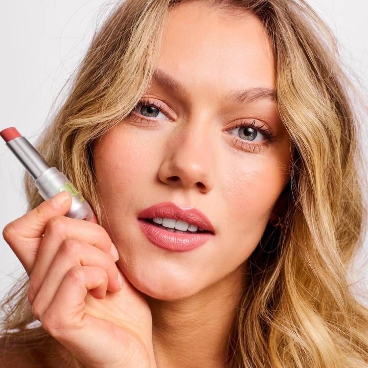 glow-hub-lip-slick-tutu-tuchis-balmi-photo-3