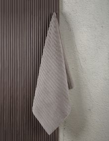 Product image of Manamo  Zoey  აბაზანის პირსახოცი ბამბის ბეჟი  75x150 სმ