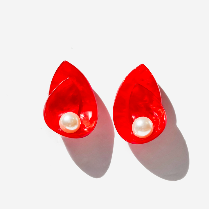 titanis-mooqrovili-saqure-perla-italiuri-koleqtsiidan