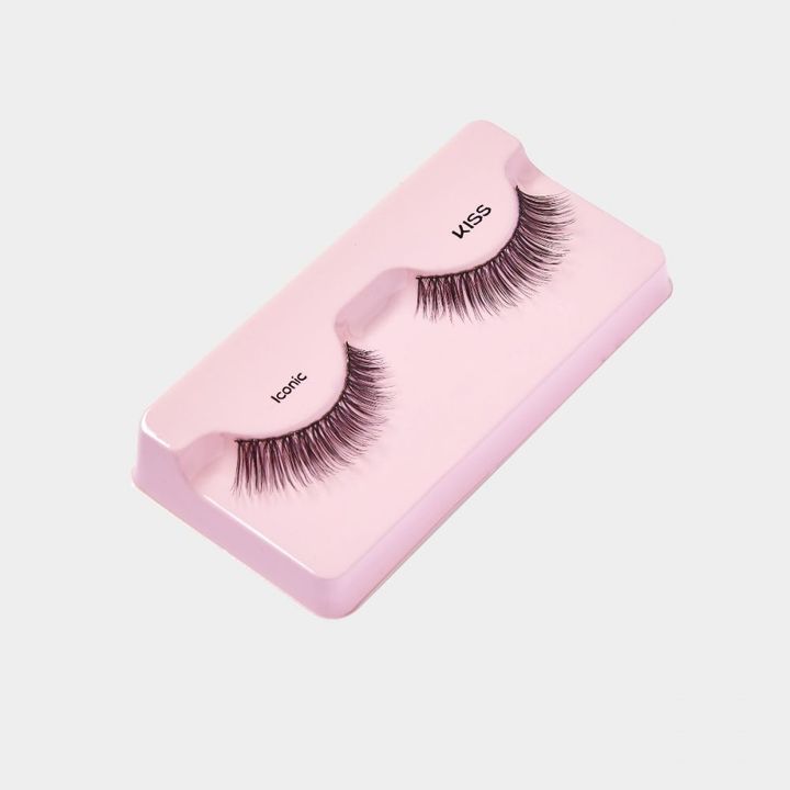 kiss-usa-khelovnuri-dasakravi-tsamtsamebi-natural-lash---iconic-photo-4