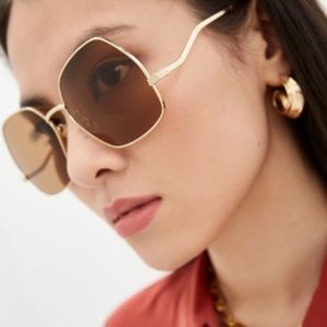 gucci-oversized-sunglasses-mzis-satvale-photo-4