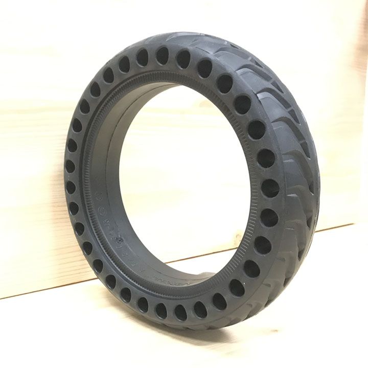 eleqtro-skuteris-ukamero-saburavi-8-12x2