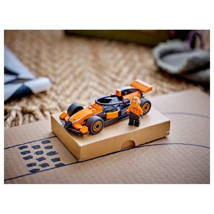 lego-city-60442-mclaren-is-sarbolo-manqana-konstruqtori-86ts-photo-3