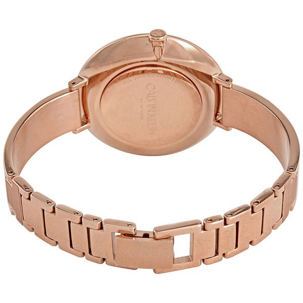 calvin-klein-rise-qalis-saati-photo-4