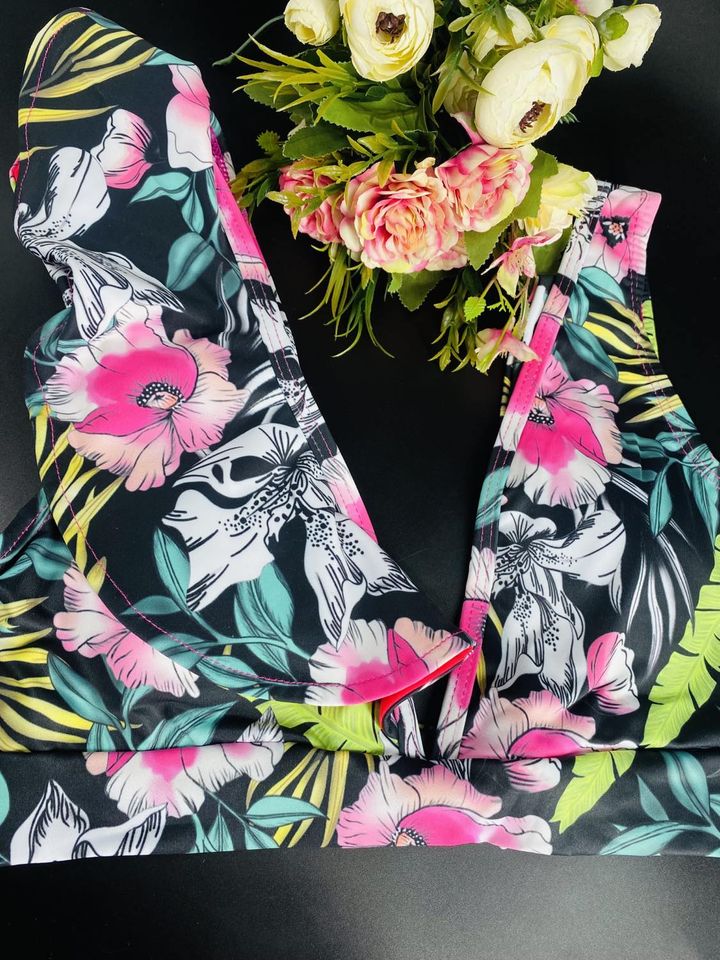 pink-peacock-photo-2