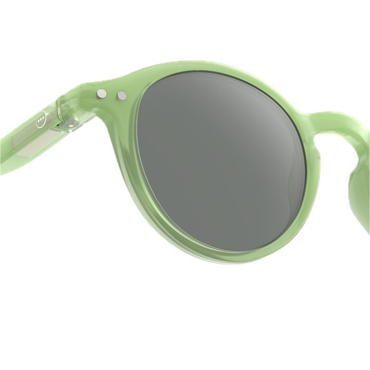 giggles-junior-sun-d-pear-bavshvis-mzis-satvale-photo-3