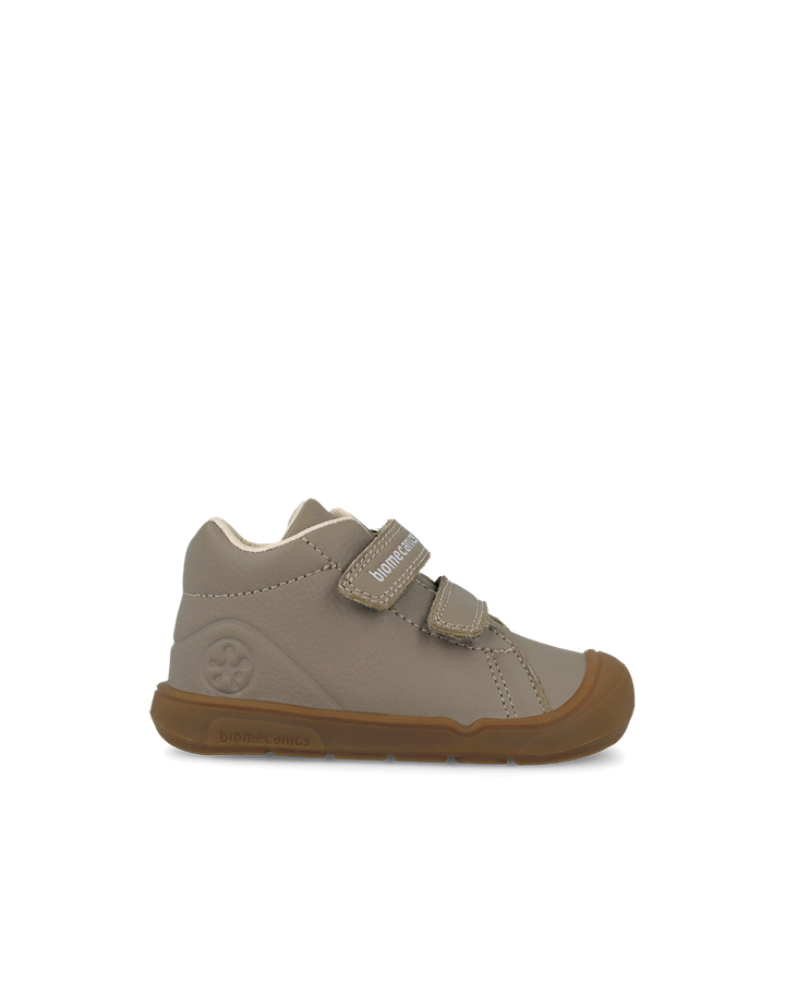 biomecanicsbavshvis-barefoot-fekhsatsmeli-photo-3