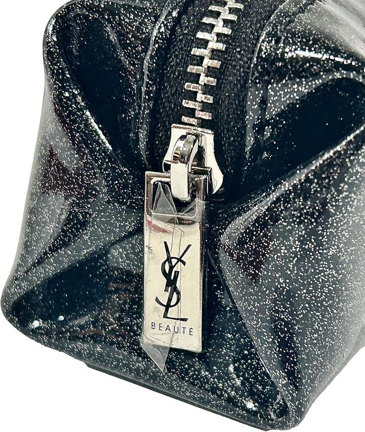yves-saint-laurent-kosmetikis-chanta-photo-3