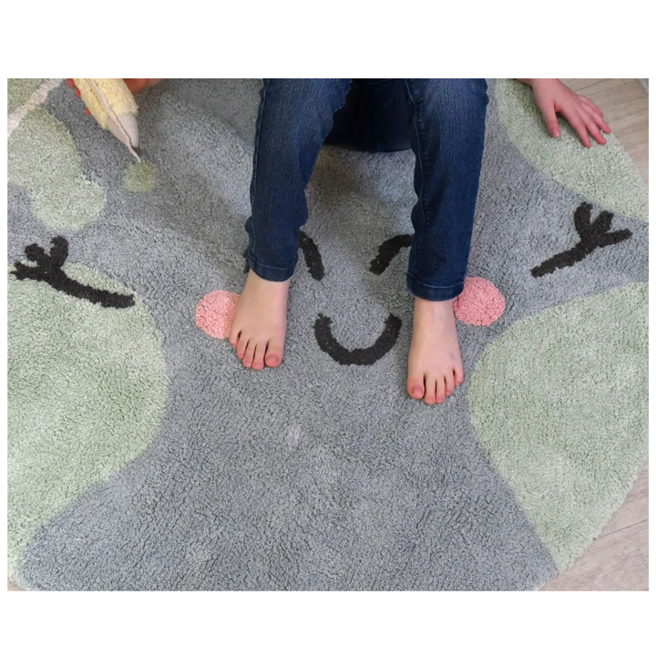 lorena-canals-big-big-world-sabavshvo-khalicha-photo-3