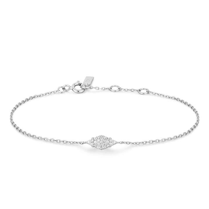 ania-haie-b061-01h-samajuri