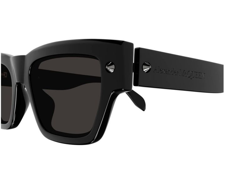 alexander-mcqueen-sunglasses-mzis-satvale-photo-3