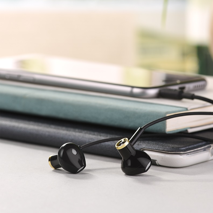 hoco-m47-canorous-wire-control-earphones-with-microphone-black-photo-4