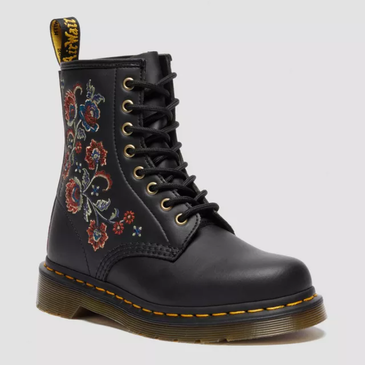 drmartens-1460-vonda-tf-batinki-photo-4