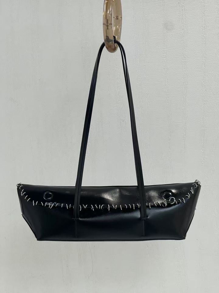 venti-qalis-shavi-chanta-photo-2