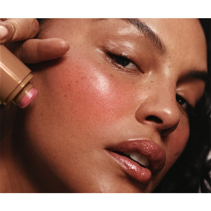 rhode-pocket-blush-freckle-blashi-photo-2