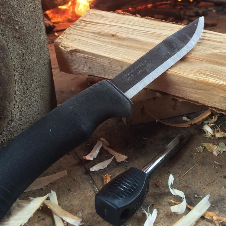 morakniv-survival-black-c-dana-photo-3