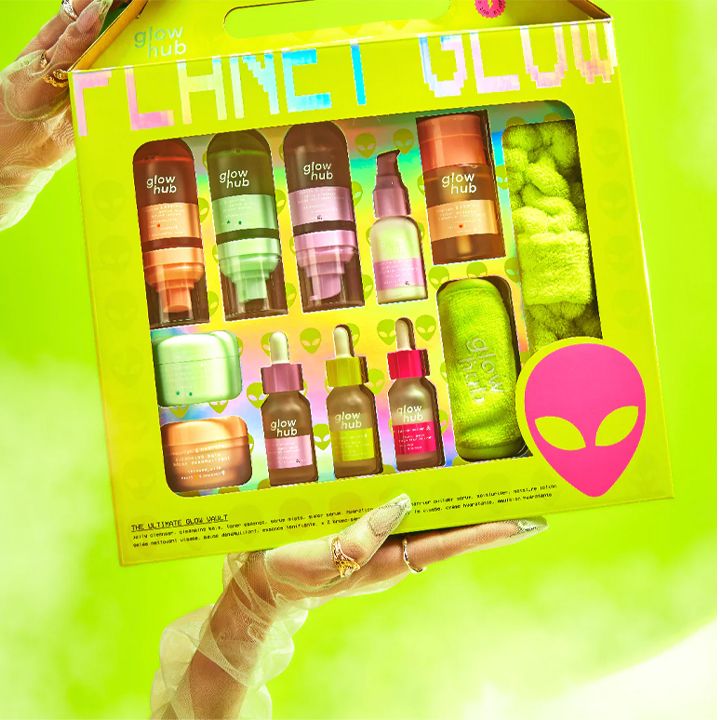 glow-hub-planet-glow-sakhis-movlis-nakrebi-photo-4