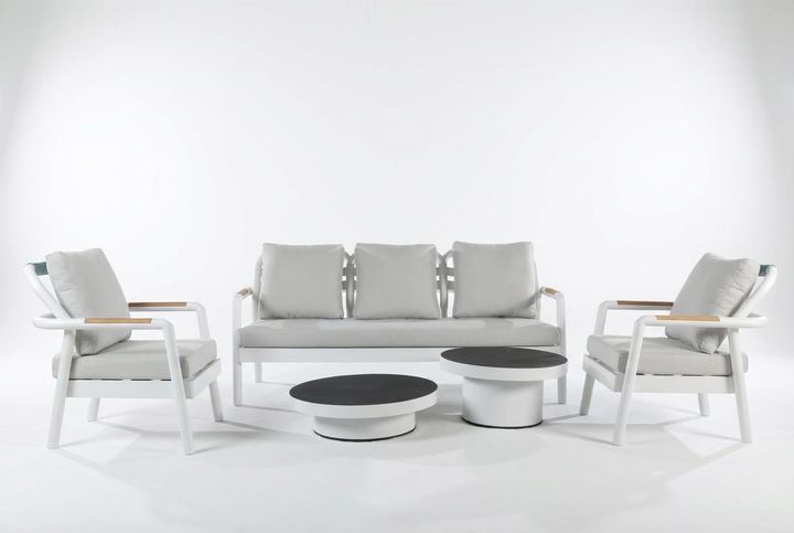 comfort-room-gare-avejis-aluminis-otkheuli