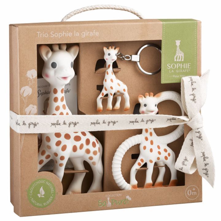 sophie-la-girafe-sopure-zhirafi-satamasho-nakrebi-0
