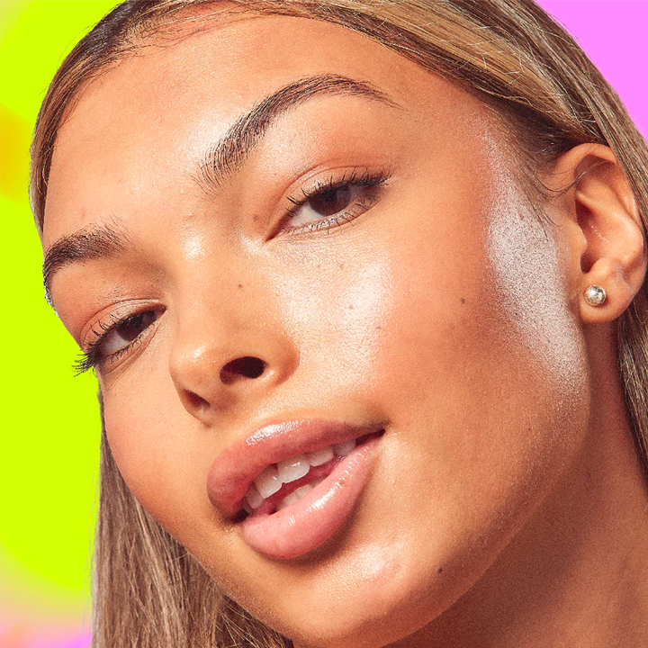 glow-hub---intro-to-acids-mini-skincare-set-sakhis-movlis-nakrebi-photo-4