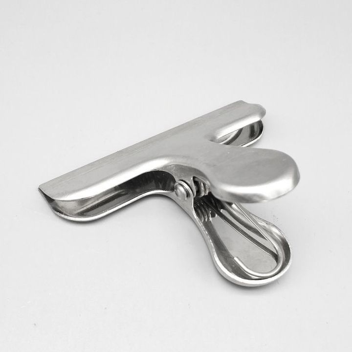 samzareulos-sarchisamagri-metal-accents-photo-3