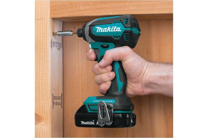 makita-dtd153z-eleqtro-sakhrakhnisi-photo-3